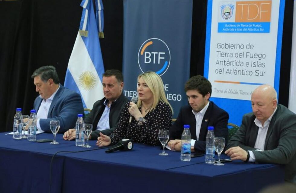 Bertone anunció medidas impositivas y crediticias para reactivar la economía provincial