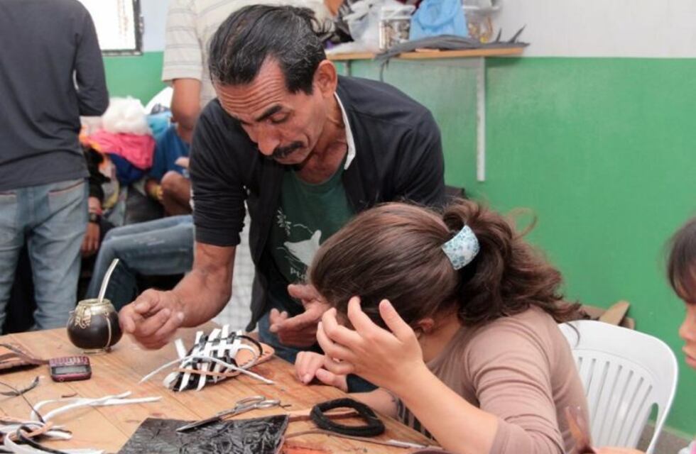 Lanzan un programa de prácticas laborales para jóvenes