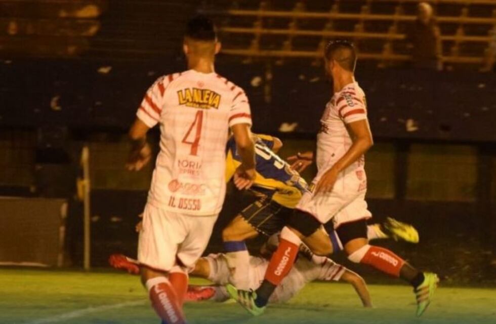 El insólito gol que no le cobraron a Atlanta ante Barracas Central, el equipo de Chiqui Tapia