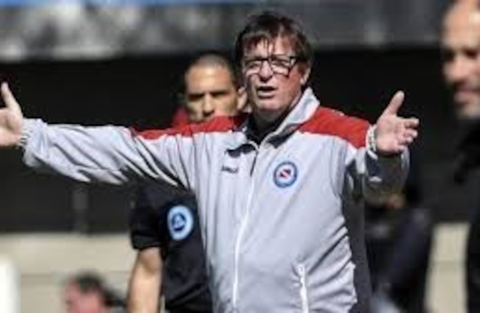 El técnico de Belgrano: reunión de Franceschi con Alfredo Berti