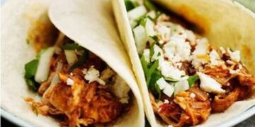 Una casa de comidas sanjuanina realizó una insólita encuesta por la suba del dólar\u002E