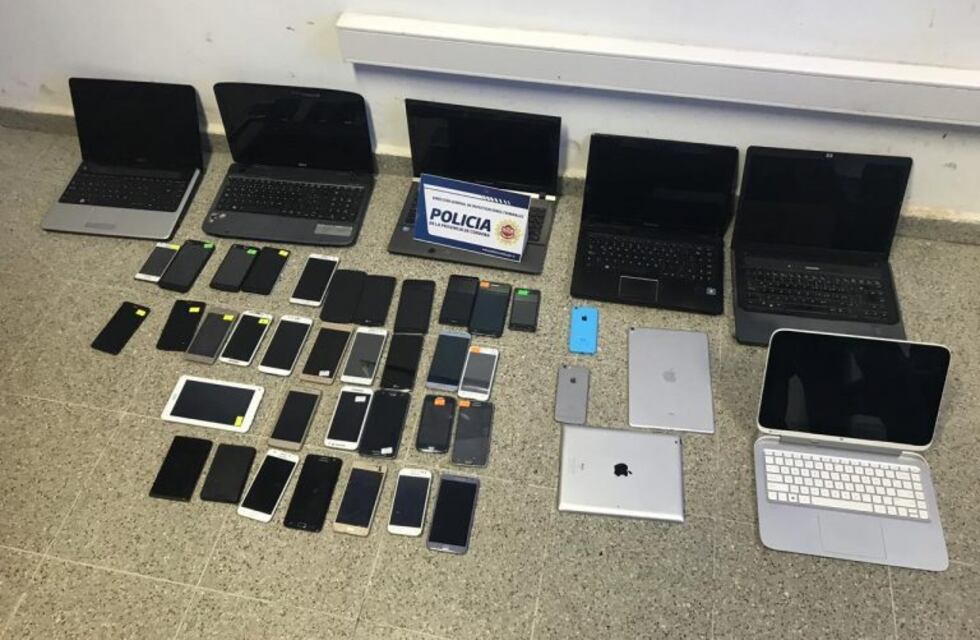 Secuestran teléfonos celulares, notebooks y tablets de una galería en Córdoba