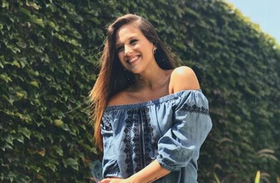 Barbie Vélez cambió de look y se pasó al "bando" de las rubias