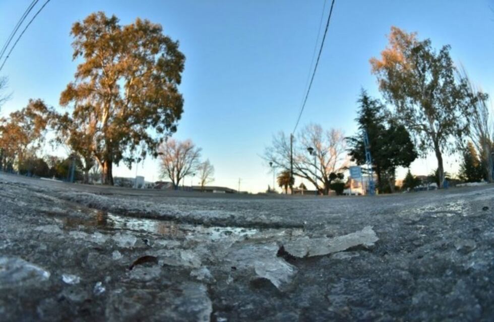 El martes empezó con heladas matinales en Resistencia
