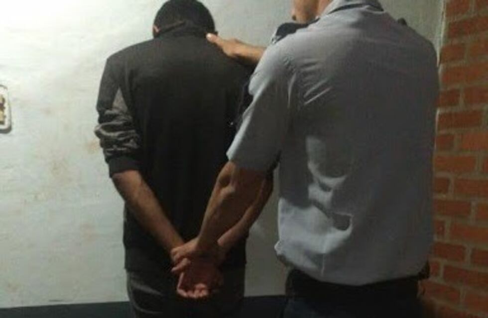 San Vicente: tiraban piedras en su casa y los atacó con un machete