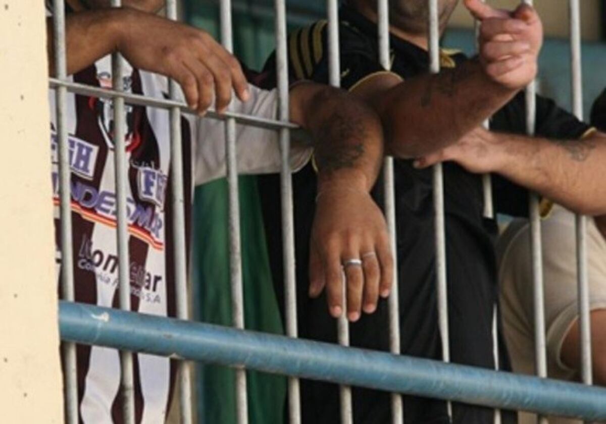 En el pabellu00f3n 9 sur son 39 acusados por violencia de gu00e9nero entre los que estu00e1 el ex lu00edder de la barrabrava de Godoy Cruz Daniel u2018Rengou2019 Aguilera.