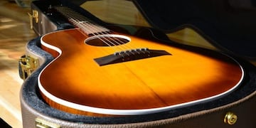 Guitarra diseñada con madera de lenga fueguina
