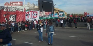 Manifestación en puente Pueyrredón\u002E