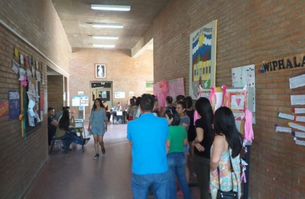 Con algunas denuncias cruzadas se llevaron adelante las elecciones presidenciales