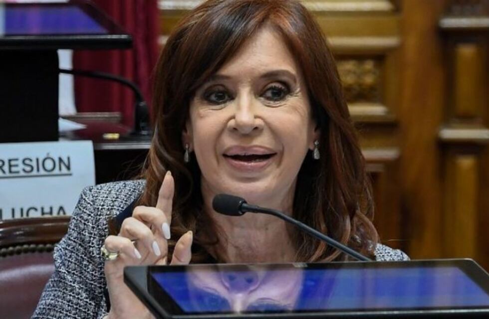 Los memes sobre los allanamientos a Cristina Kirchner