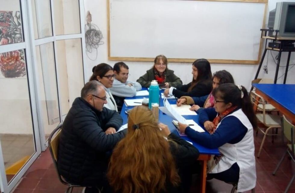 Mina Clavero: Ateneo Didáctico en el instituto superior Carlos María Carena