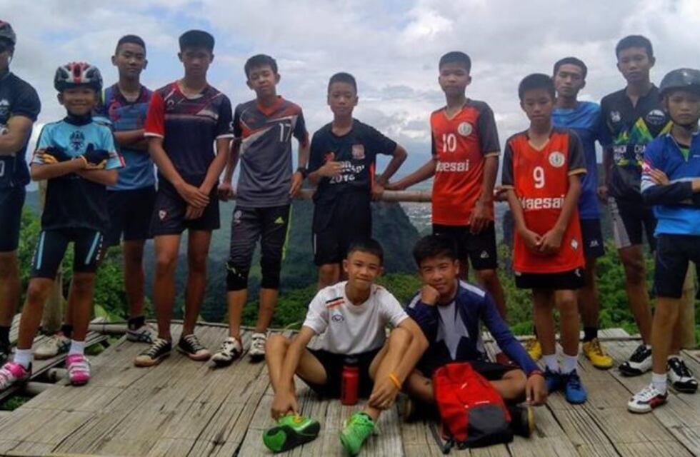 Cómo sigue la vida de los chicos rescatados de la cueva de Tailandia