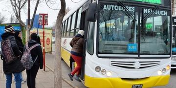Paro de transporte en Neuquén\u002E
