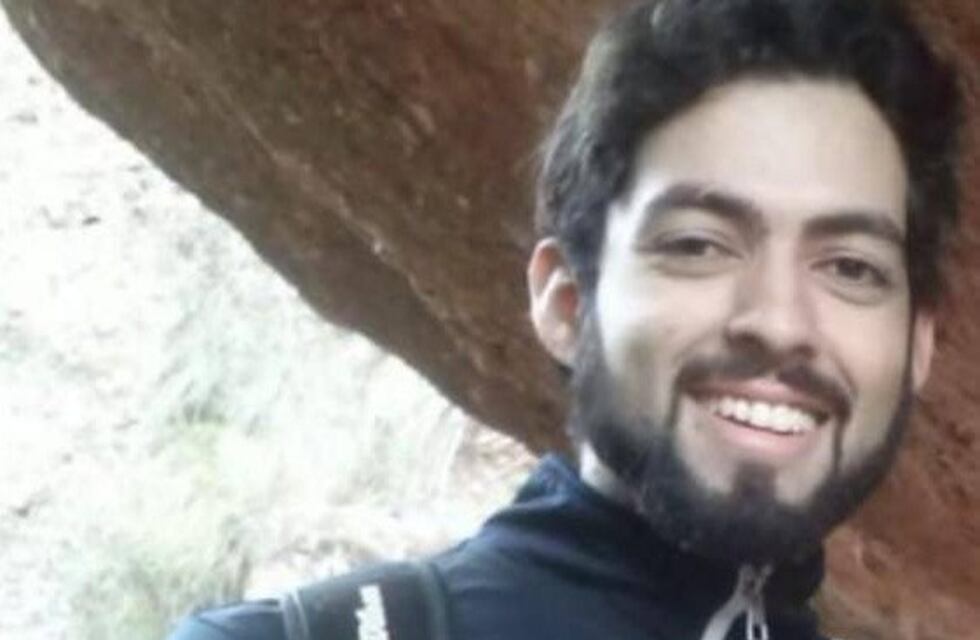 Buscan a joven desaparecido de Colonia Caroya