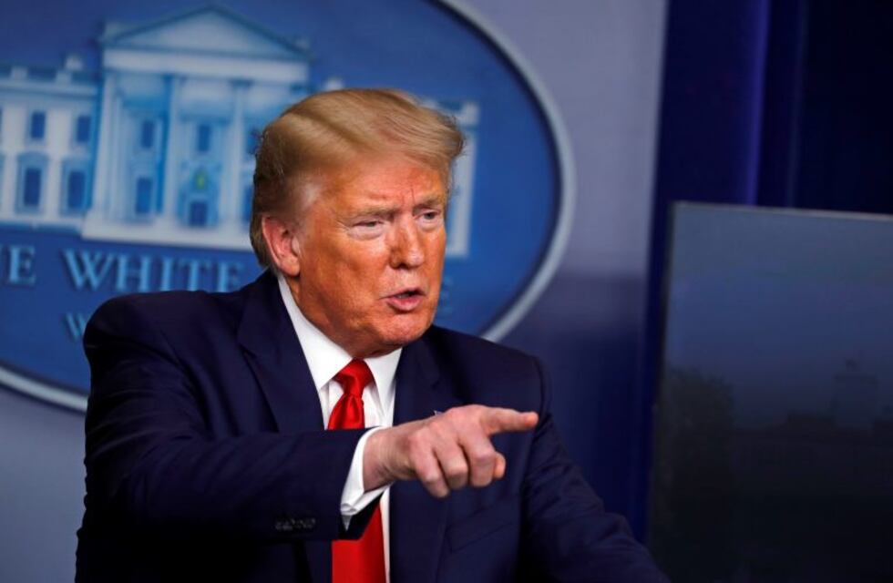 Coronavirus en Estados Unidos: Trump aclaró que la suspensión de la inmigración se aplicará a la residencia permanente