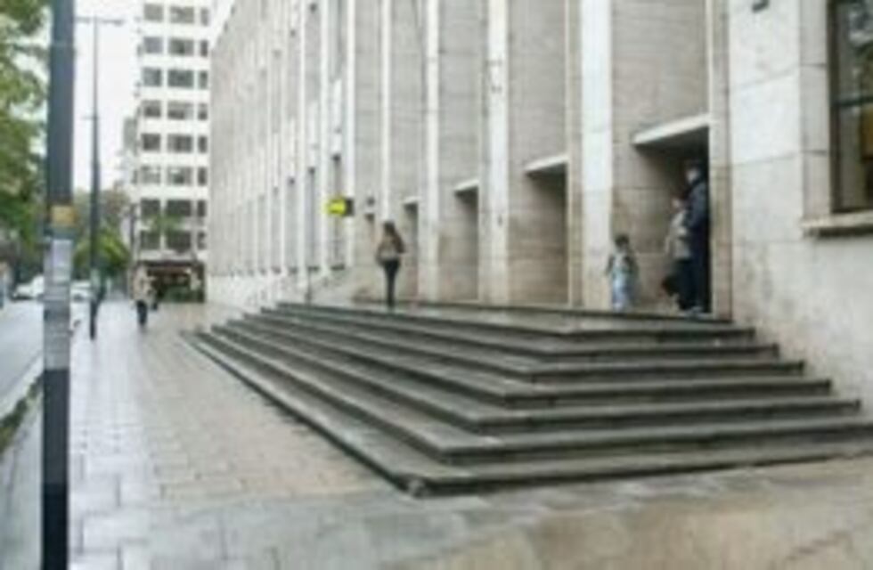 Detuvieron a un abogado penalista por el crimen de una joven