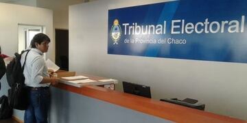 Ante el Tribunal Electoral, los partidos piden que se respete la fecha estipulada por el gobernador\u002E (Datachaco\u002Ecom)