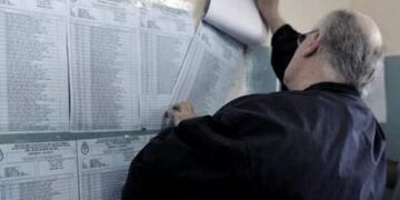 Los hijos del fallecido dijeron que temen que alguien pueda votar en su nombre.
