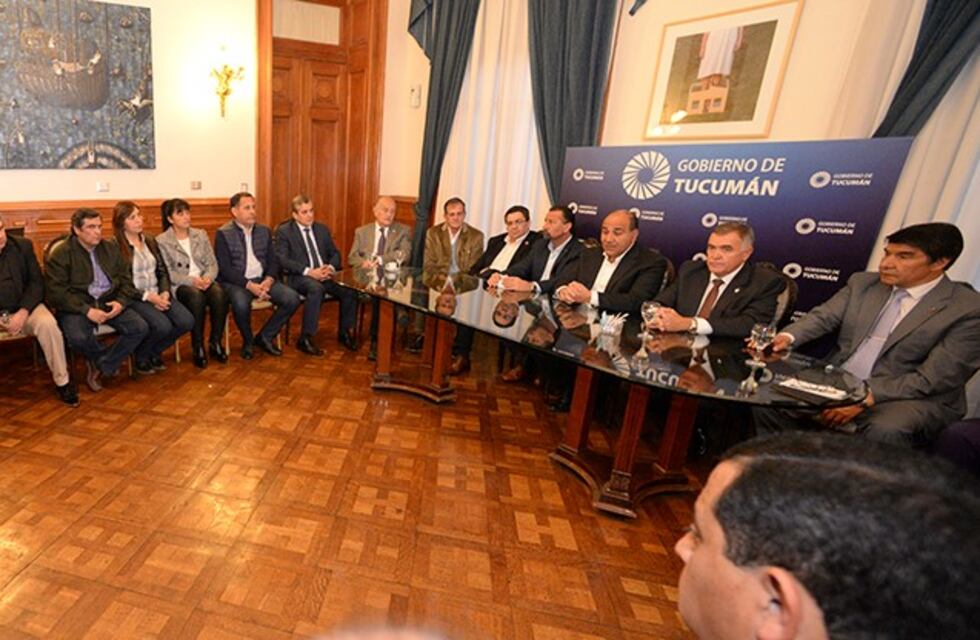 Fuerte repudio de los dirigentes tucumanos a la eliminación del Fondo Federal Solidario