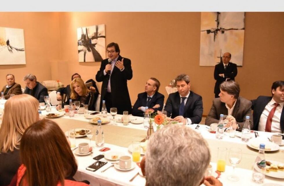 Con los popes del PJ, el hermano de Uñac no descartó una candidatura nacional