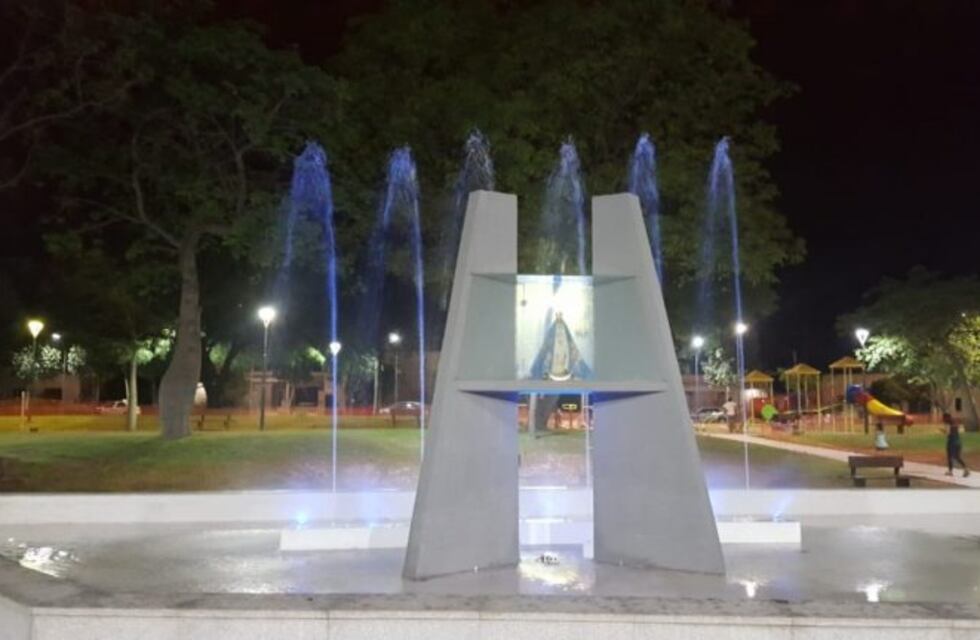 La gruta en la Plaza de la Virgen está lista para ser inaugurada