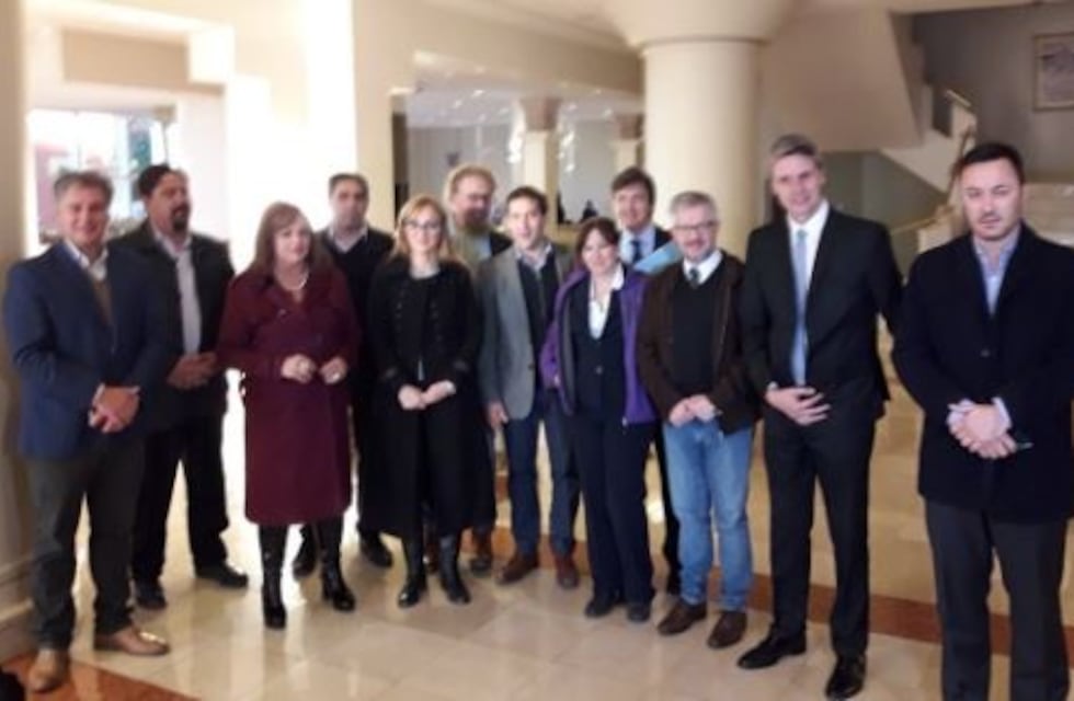 ARA San Juan: se reunieron legisladores de la Bicameral en Caleta Olivia