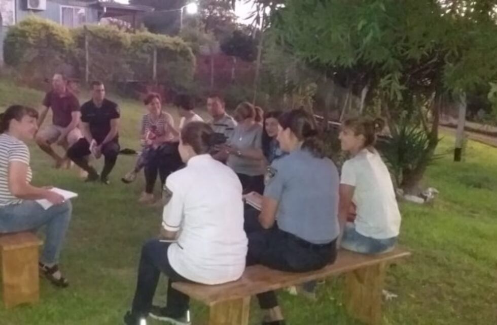La Policía Comunitaria se reunió con representantes de distintos barrios