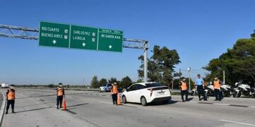 Controles policiales\u002E (Foto: gentileza La Voz)\u002E