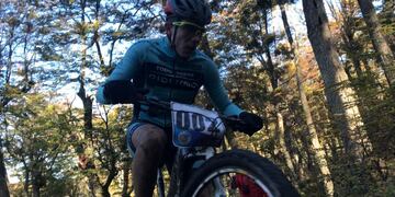 montain bike en Laguna del Indio