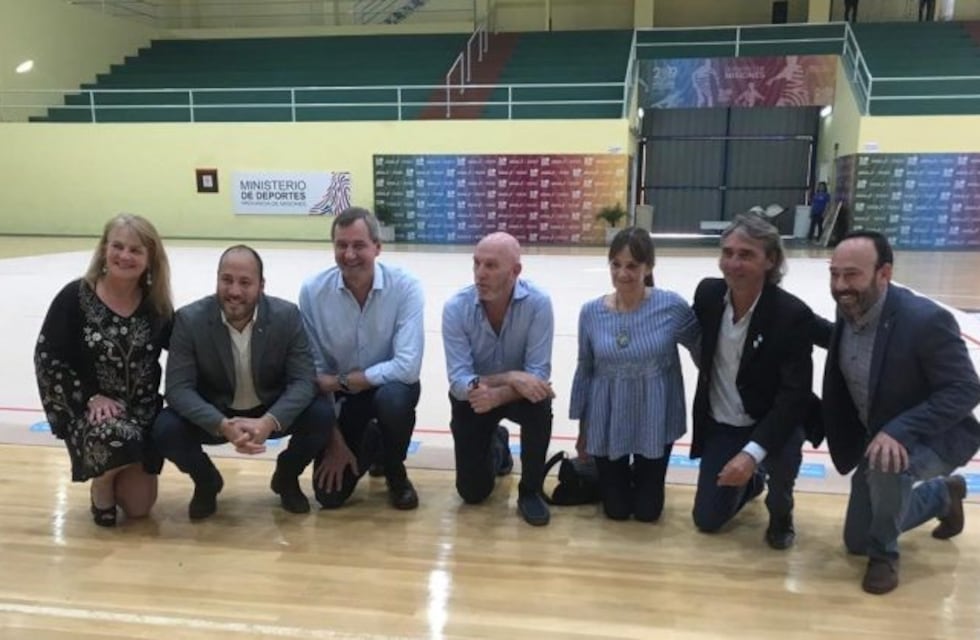 Desde la Agencia Nacional del Deporte entregaron equipamiento en Oberá