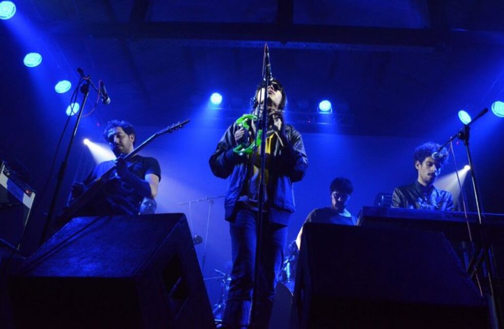 Los Monkys llevan la República a Belle Epoque