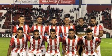 En la despedida ante su público, la Gloria busca una alegría\u002E