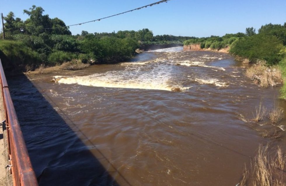 Utilizarán geobolsas para cambiar la caída de la cascada del arroyo Saladillo