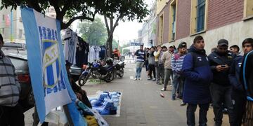 Los hinchas de Atlético podrán adquirir las entradas desde el miércoles a las 9 de la mañana\u002E El martes , de 14 a 20, será la preventa para socios\u002E