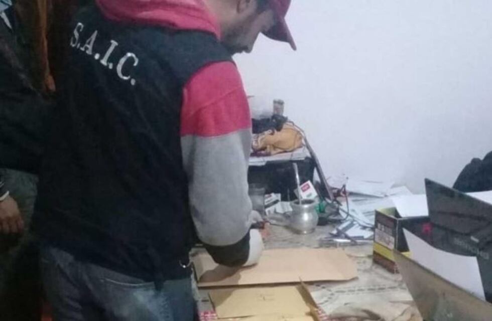 Detuvieron a un hombre que le sacaba fotos sexuales a su nieto