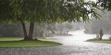 Abundante lluvia caída en Arroyito y en la zona