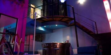 Moteles: concejales quieren derogar el límite de personas\u002E (Archivo)