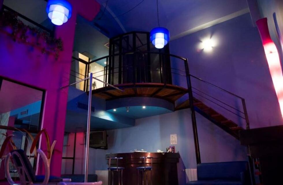 Proponen eliminar los límites para que los moteles rosarinos reciban a swingers y tríos