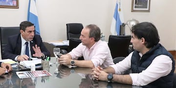 El Ministerio de Salud impulsará charlas y formación técnica, para incorporar nuevas tecnologías en el trabajo cotidiano.