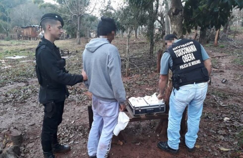 Detuvieron a un joven con 14 gramos de marihuana