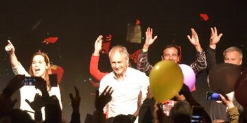 Carrizo, Baldassi, Diego Mestre y Frizza, en el festejo de Cambiemos en Córdoba\u002E