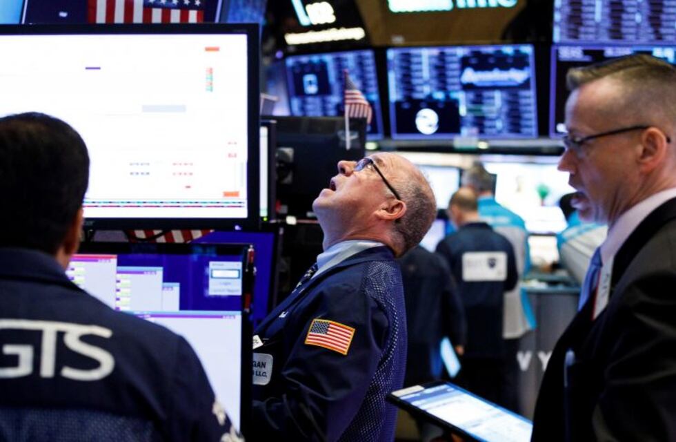 Un tuit de Donald Trump revolucionó los mercados y disparó el dólar