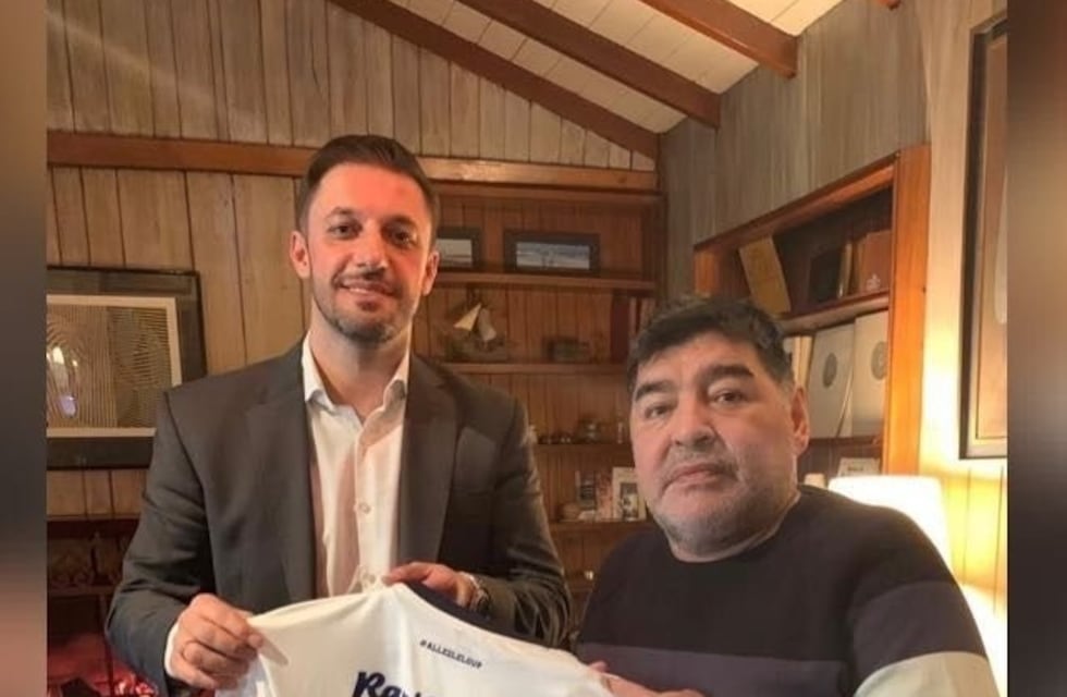 El Ferroviario felicitó a Gimnasia por la llegada de Maradona