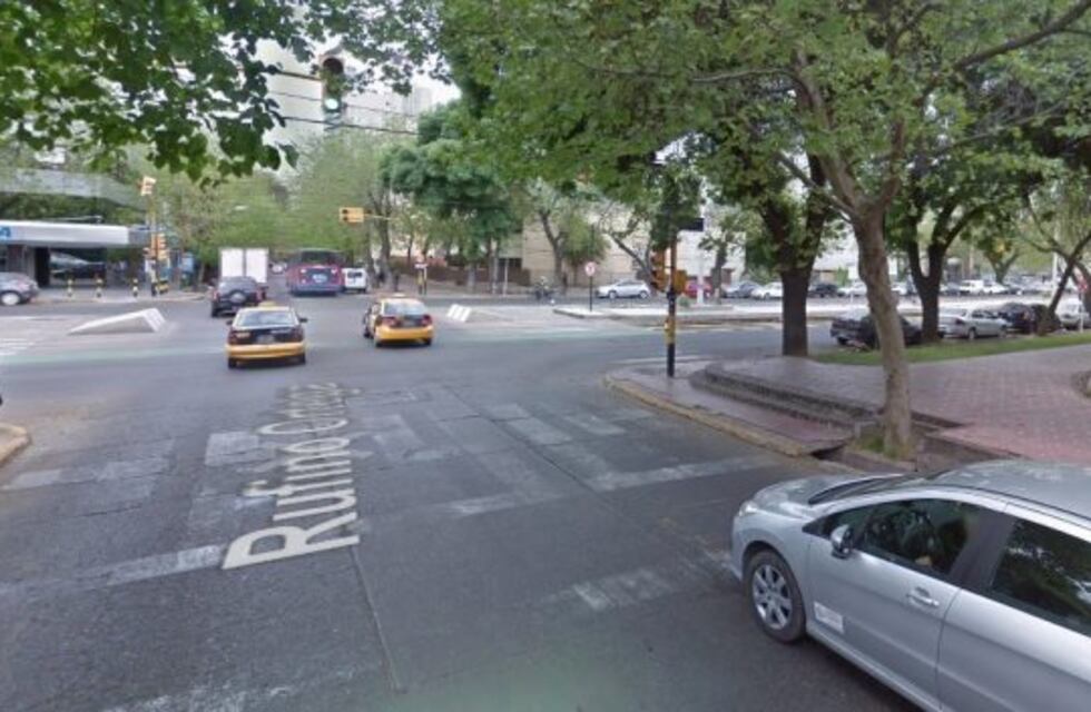 Casi mata a su pareja en plena Quinta Sección