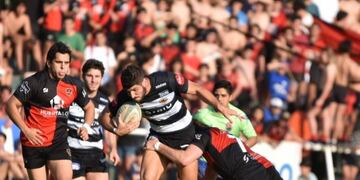 El Tala, campeón vigente, venció al Atlhetic y lo desplazó de la tabla\u002E