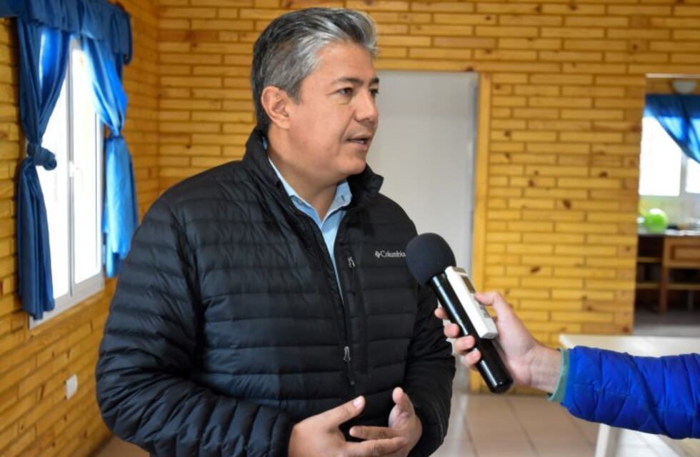 Rolando Figueroa: pedimos respeto y jerarquía para las autonomías provinciales