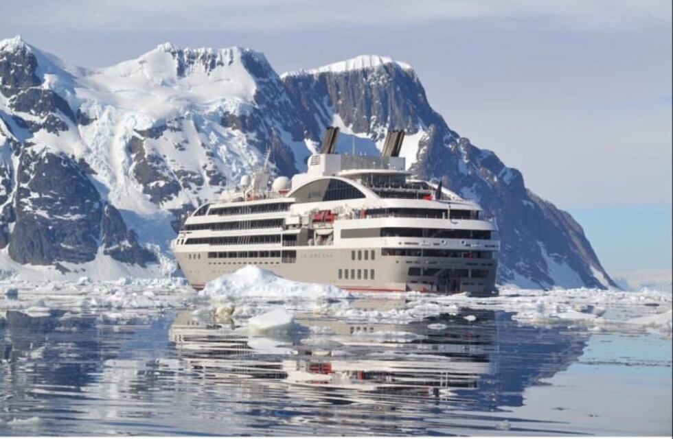 El 100% de los cruceros que van a la Antártida recalan en Ushuaia, se espera temporada récord