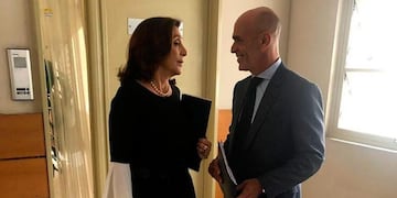 Gustavo Arribas y Silvia Majdalani\u002E