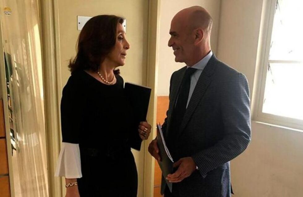 Citaron a indagatoria a Gustavo Arribas y Silvia Majdalani por supuesto espionaje ilegal