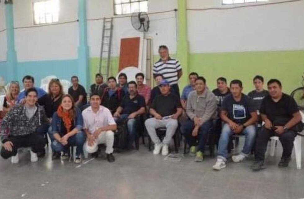 Comenzaron los talleres "Quiero un oficio" en Viedma